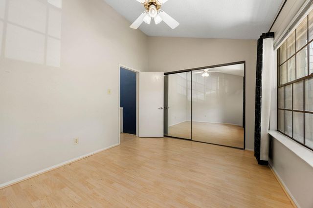 7122 Wood Hollow DR 86, Austin, TX 78731