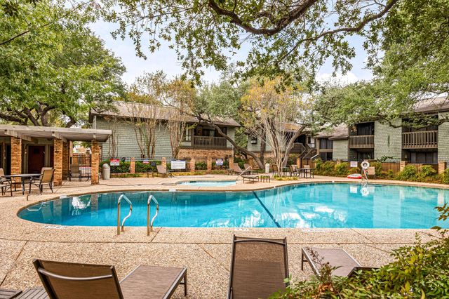 7122 Wood Hollow DR 86, Austin, TX 78731