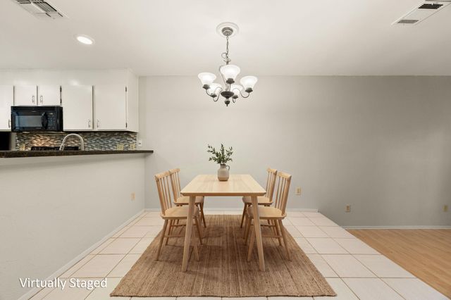 7122 Wood Hollow DR 86, Austin, TX 78731