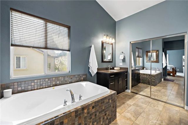 5 Lyon Ridge, Aliso Viejo, CA 92656