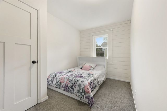 403 Elm Street, Paw Paw, MI 49079