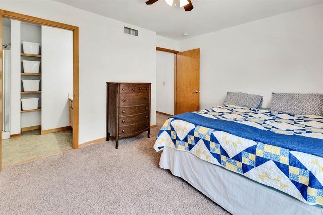 5241 Frisco Court, Middleton, WI 53562