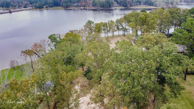 251 Jessie Jones Drive, Benton, LA 71006