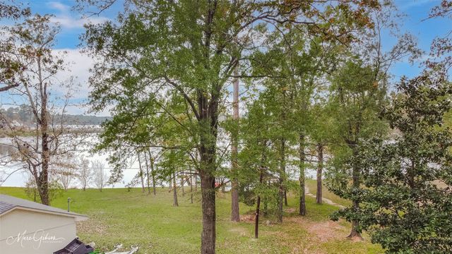 251 Jessie Jones Drive, Benton, LA 71006