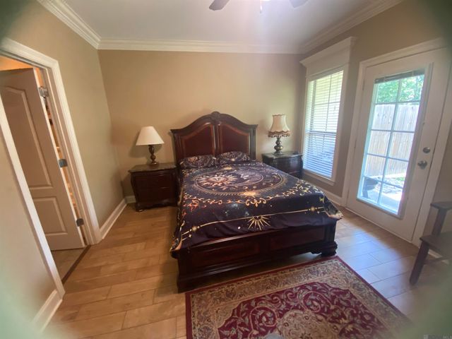 41103 Garden Ct, Gonzales, LA 70737