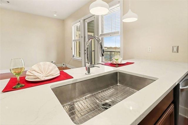 1195 Milton Terrace SE 4310, Atlanta, GA 30315