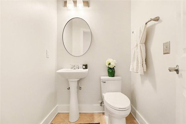 1195 Milton Terrace SE 4310, Atlanta, GA 30315