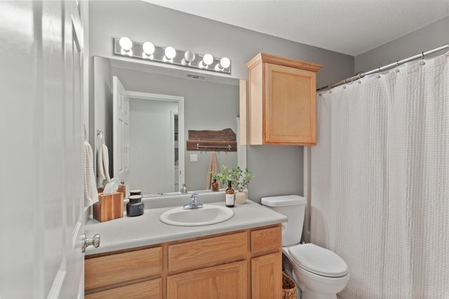 1444 Barney Fife Boulevard, Grants Pass, OR 97527