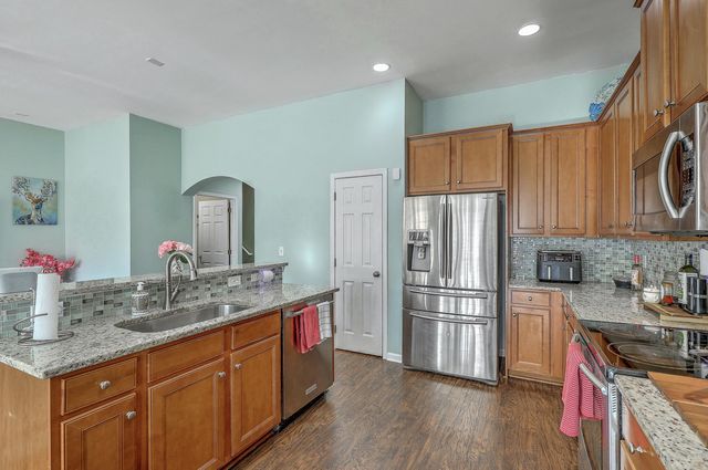 214 Goldfinch Lane, Summerville, SC 29485