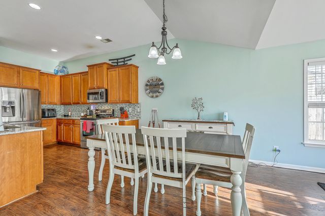 214 Goldfinch Lane, Summerville, SC 29485