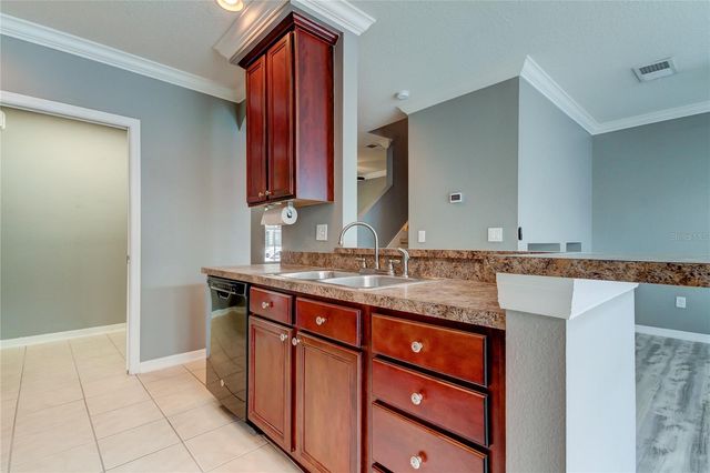 10003 BRADWELL PLACE, Tampa, FL 33626
