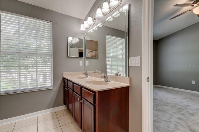 10003 BRADWELL PLACE, Tampa, FL 33626