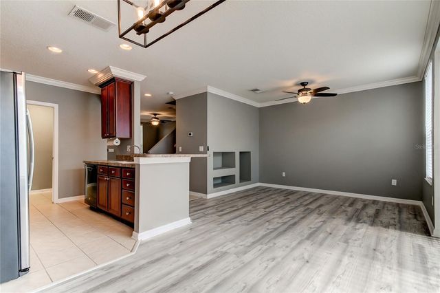 10003 BRADWELL PLACE, Tampa, FL 33626