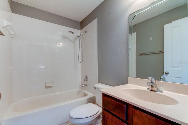 10003 BRADWELL PLACE, Tampa, FL 33626