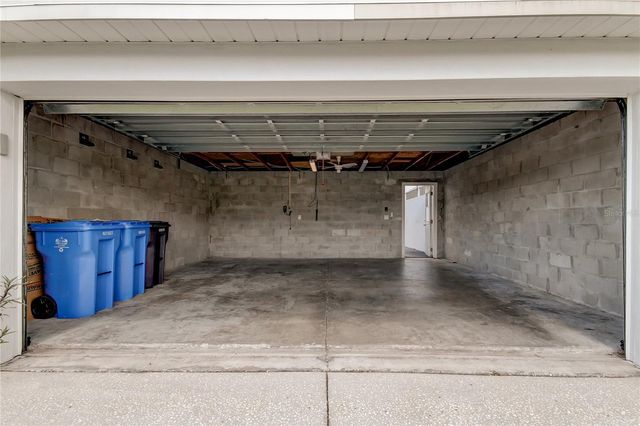 10003 BRADWELL PLACE, Tampa, FL 33626