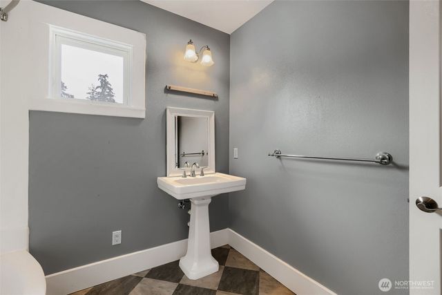 18729 100th Avenue NW, Stanwood, WA 98292