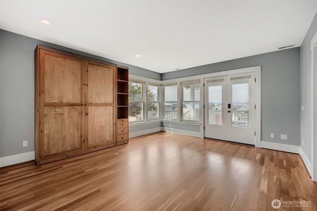 18729 100th Avenue NW, Stanwood, WA 98292