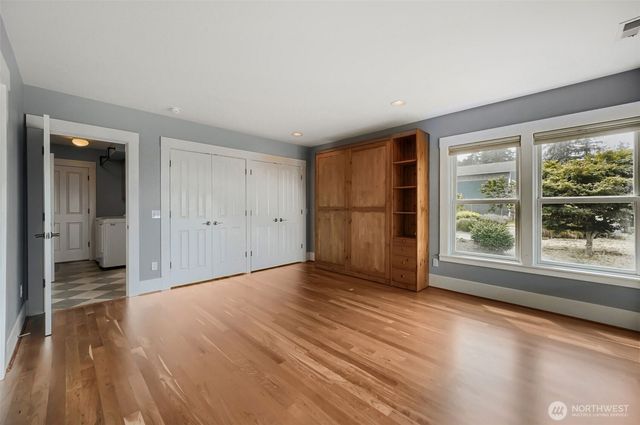 18729 100th Avenue NW, Stanwood, WA 98292