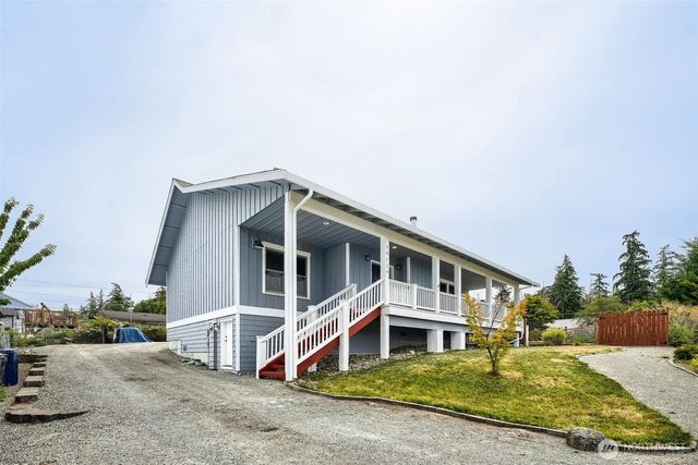 18729 100th Avenue NW, Stanwood, WA 98292