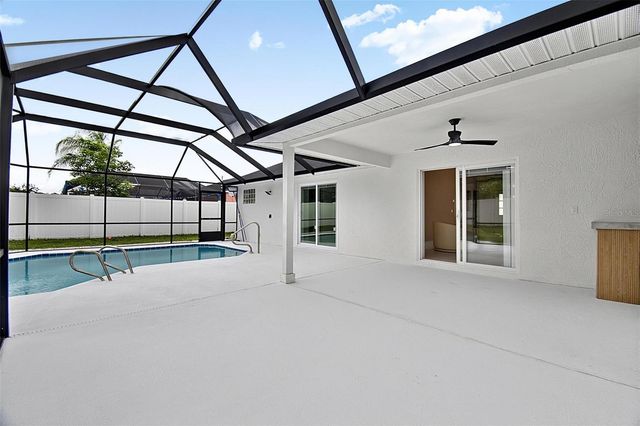 22 ROXBORO DRIVE, Palm Coast, FL 32164