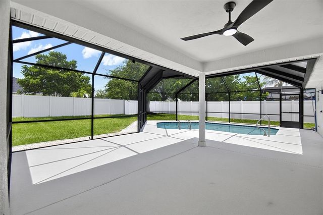 22 ROXBORO DRIVE, Palm Coast, FL 32164