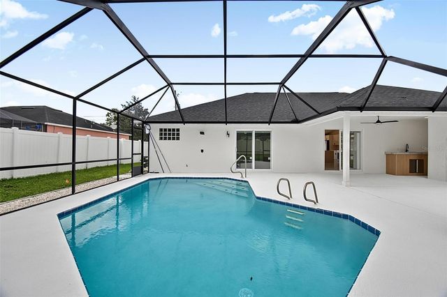 22 ROXBORO DRIVE, Palm Coast, FL 32164