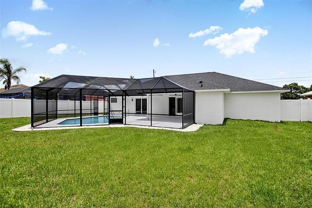 22 ROXBORO DRIVE, Palm Coast, FL 32164