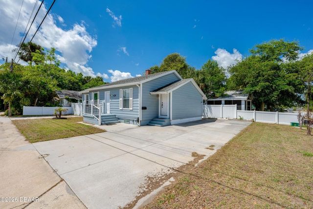 243 N PENINSULA DRIVE, Daytona Beach, FL 32118