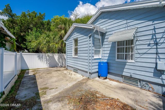 243 N PENINSULA DRIVE, Daytona Beach, FL 32118