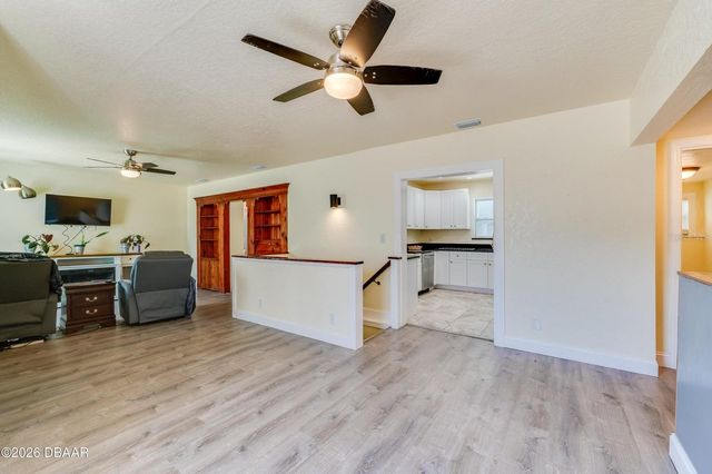 243 N PENINSULA DRIVE, Daytona Beach, FL 32118