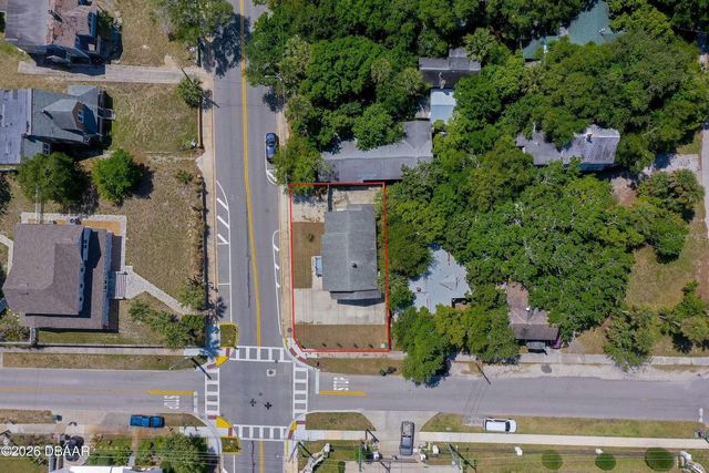 243 N PENINSULA DRIVE, Daytona Beach, FL 32118