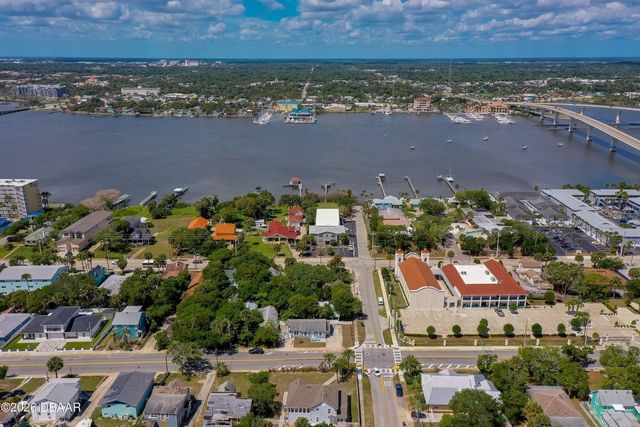 243 N PENINSULA DRIVE, Daytona Beach, FL 32118