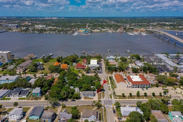 243 N PENINSULA DRIVE, Daytona Beach, FL 32118