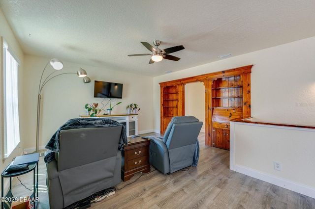 243 N PENINSULA DRIVE, Daytona Beach, FL 32118