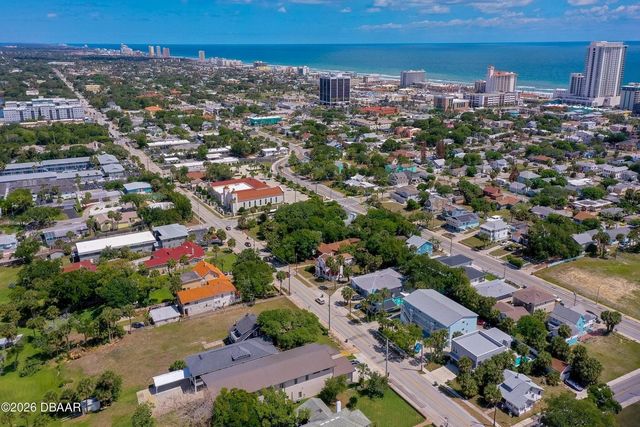 243 N PENINSULA DRIVE, Daytona Beach, FL 32118