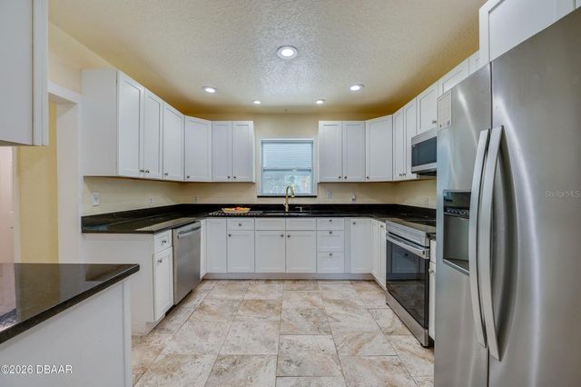 243 N PENINSULA DRIVE, Daytona Beach, FL 32118