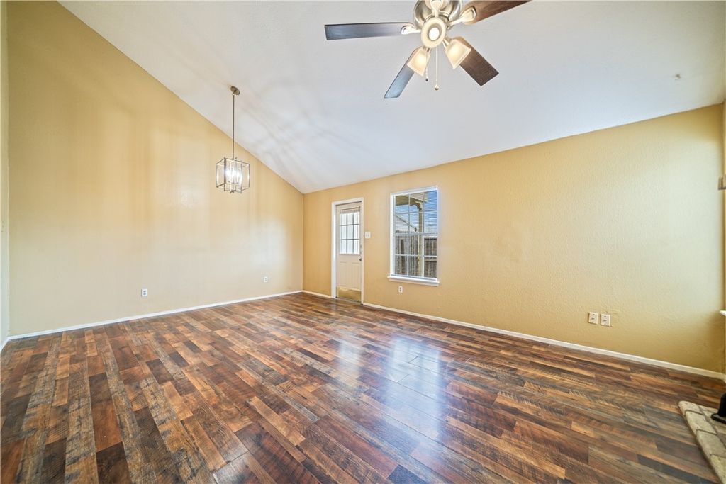 7252 The Mansions Dr N-3, Corpus Christi, TX 78414 — photo 4