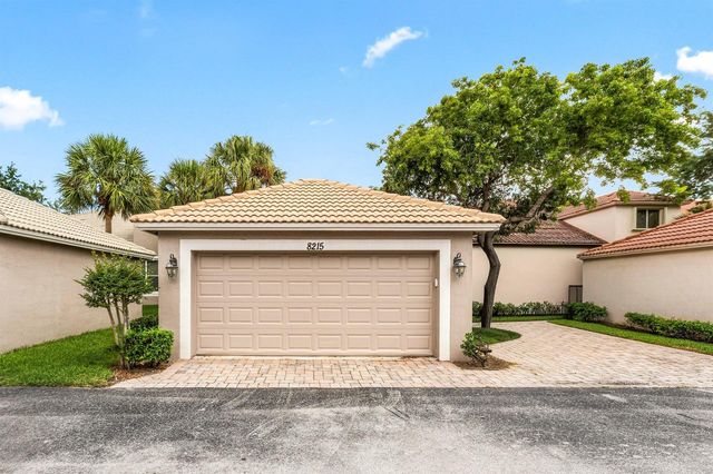 8125 Calterra Drive, Palm Beach Gardens, FL 33418