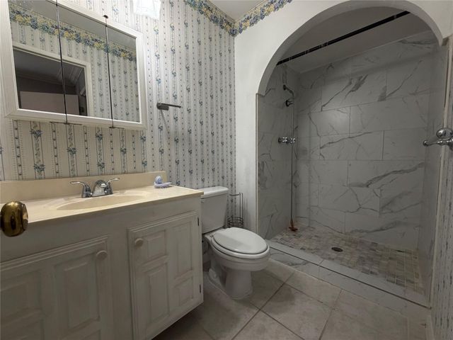 5510 Cairnleigh Drive, Houston, TX 77084