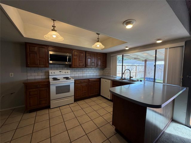 5510 Cairnleigh Drive, Houston, TX 77084