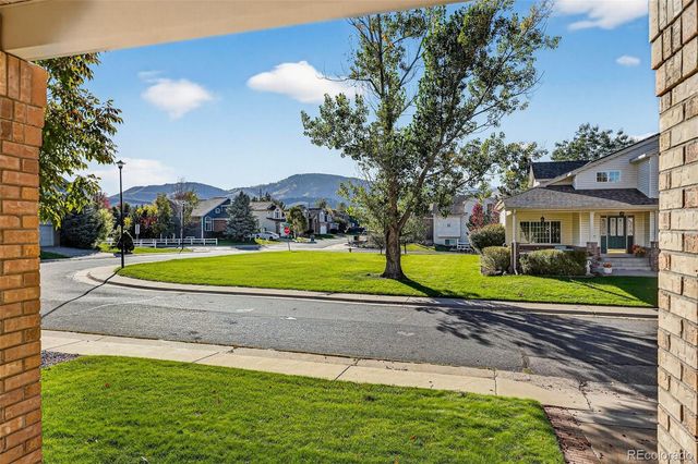 5918 Dunraven Way, Golden, CO 80403