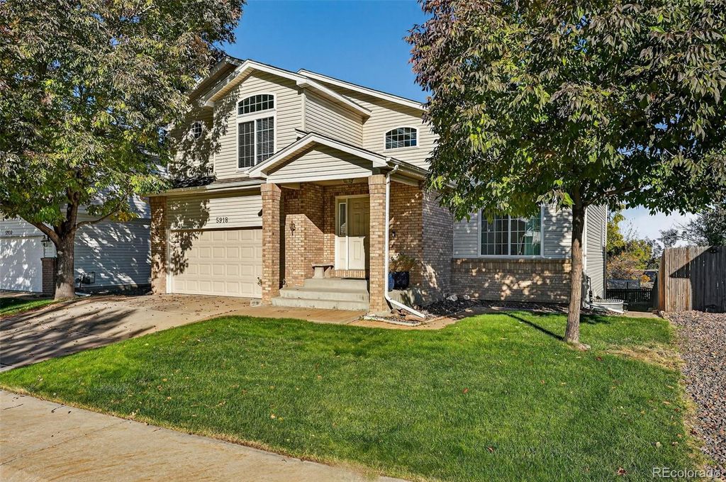 5918 Dunraven Way, Golden, CO 80403
