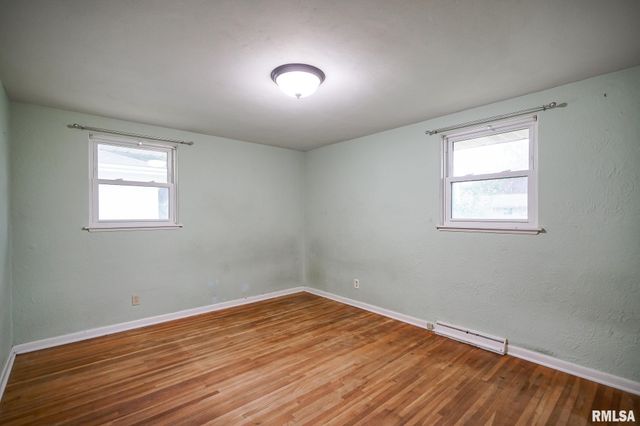 130 CLARK Street, Morton, IL 61550