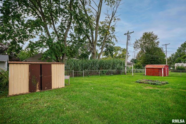 130 CLARK Street, Morton, IL 61550