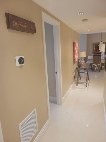 19370 Collins Ave 1218, Sunny Isles Beach, FL 33160