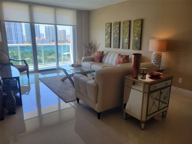 19370 Collins Ave 1218, Sunny Isles Beach, FL 33160