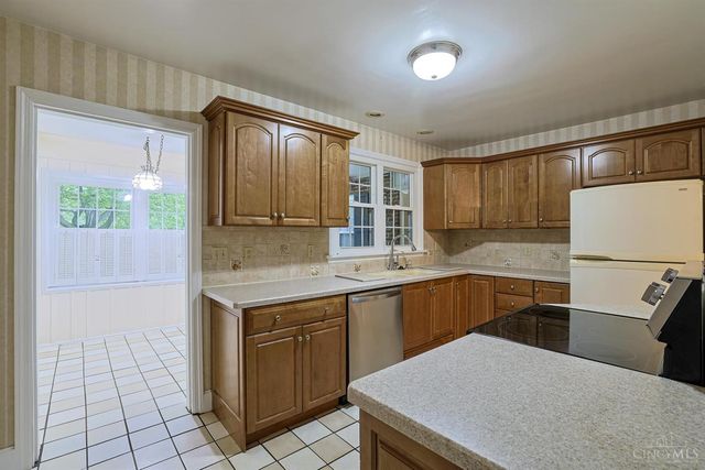 8853 Hollyhock Drive, Springfield Twp., OH 45231
