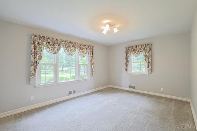8853 Hollyhock Drive, Springfield Twp., OH 45231
