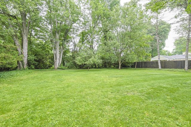 8853 Hollyhock Drive, Springfield Twp., OH 45231