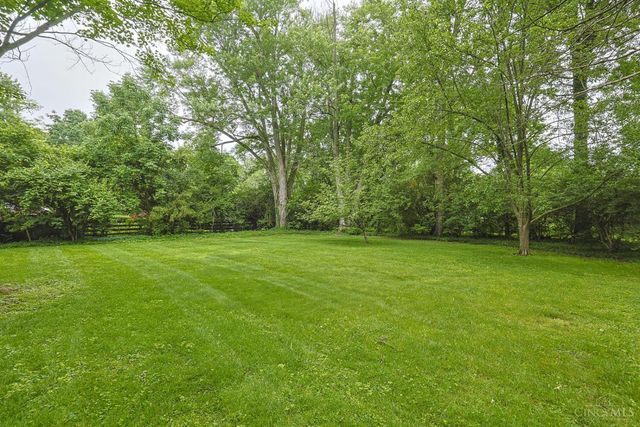 8853 Hollyhock Drive, Springfield Twp., OH 45231